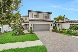 6304 Winding Pne Dr, Nokomis, FL 34275 - Photo 1