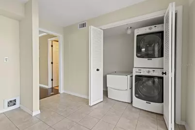 301 S Bungalow Park Avenue #C, Tampa, FL 33609 - Photo 11