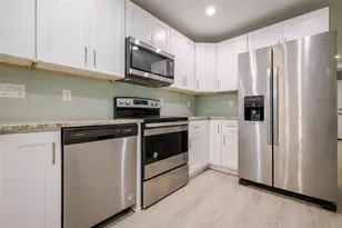 1101 2nd St W, Bradenton, FL 34205 - Photo 23