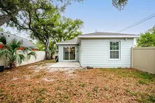 1101 2nd St W, Bradenton, FL 34205 - Photo 33