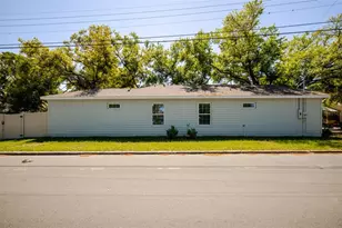 1101 2nd St W, Bradenton, FL 34205 - Photo 77