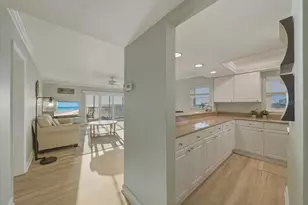 633 Alhambra Rd, Venice, FL 34285 - Photo 15