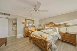 633 Alhambra Rd, Venice, FL 34285 - Photo 35