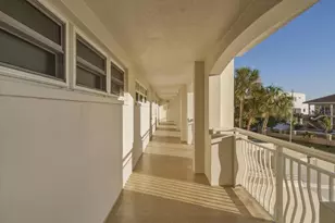 633 Alhambra Rd, Venice, FL 34285 - Photo 57