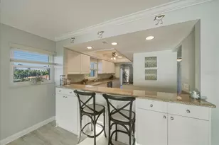 633 Alhambra Rd, Venice, FL 34285 - Photo 11