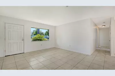 6008 9th Street E, Bradenton, FL 34203 - Photo 9