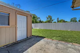 6008 9th St E, Bradenton, FL 34203 - Photo 31