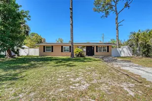 6008 9th St E, Bradenton, FL 34203 - Photo 1