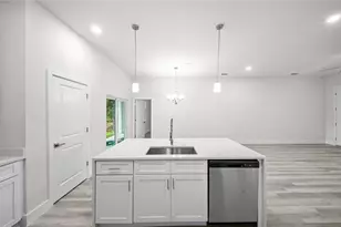 5244 Redwood Terrace, North Port, FL 34286 - Photo 9