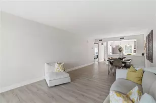 3053 Taywood Meadows, Sarasota, FL 34235 - Photo 9