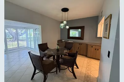 5835 Tidewood Avenue #16, Sarasota, FL 34231 - Photo 9