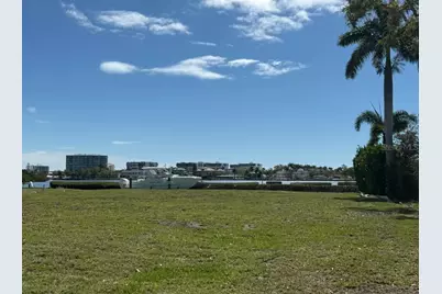 5835 Tidewood Avenue #16, Sarasota, FL 34231 - Photo 19