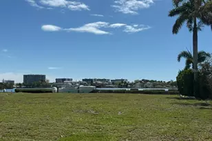 5835 Tidewood Ave, Sarasota, FL 34231 - Photo 19