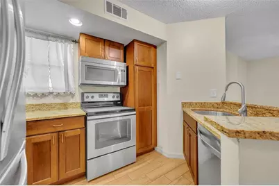 4512 Commander Drive #1712, Orlando, FL 32822 - Photo 3