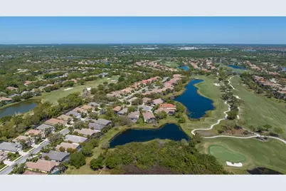 12410 Thornhill Court, Lakewood Ranch, FL 34202 - Photo 37