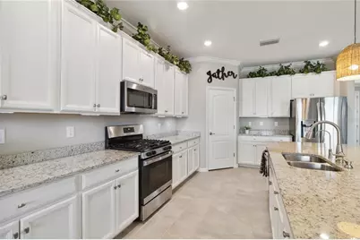 17724 Polo Trail, Lakewood Ranch, FL 34211 - Photo 5