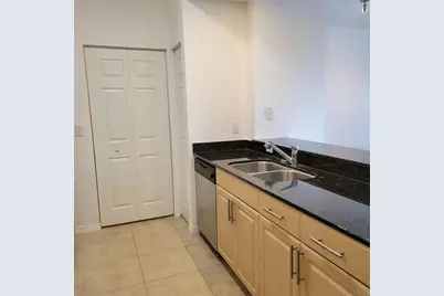 1064 N Tamiami Trail #1325, Sarasota, FL 34236 - Photo 5