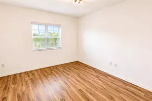 1064 N Tamiami Trl, Sarasota, FL 34236 - Photo 19