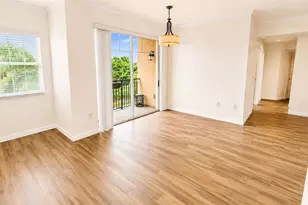 1064 N Tamiami Trl, Sarasota, FL 34236 - Photo 11
