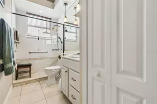 566 Planters Manor Way, Bradenton, FL 34212 - Photo 43