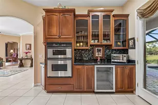 566 Planters Manor Way, Bradenton, FL 34212 - Photo 21