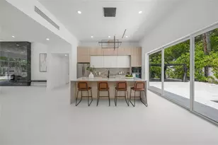 3500 Bay Shore Rd, Sarasota, FL 34234 - Photo 5