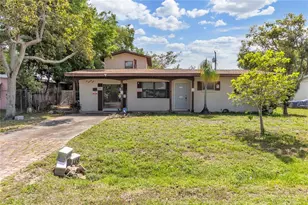 508 63rd Ave Dr W, Bradenton, FL 34207 - Photo 1