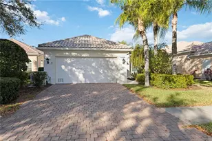 5696 Ferrara Dr, Sarasota, FL 34238 - Photo 3