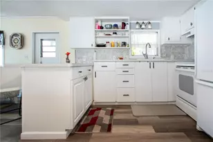 420 49th Street E, Palmetto, FL 34221 - Photo 23