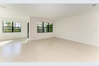 5637 Silverside Pine Court, Bradenton, FL 34211 - Photo 7