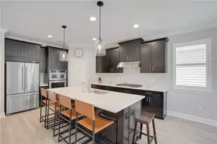 5841 Long Shore Loop, Sarasota, FL 34238 - Photo 9