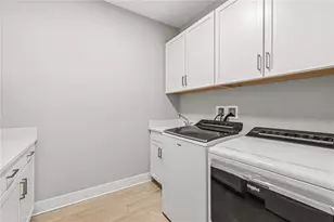 17109 Sweetwater Village Dr, Lakewood Ranch, FL 34211 - Photo 37