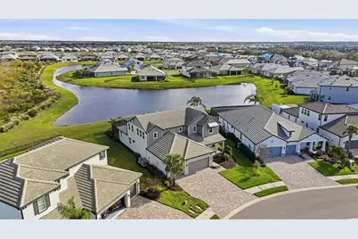 17109 Sweetwater Village Drive, Lakewood Ranch, FL 34211 - Photo 57