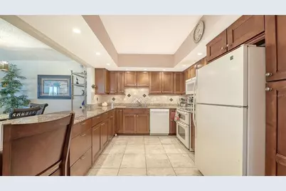 1925 Gulf Of Mexico Drive #G8-302, Longboat Key, FL 34228 - Photo 7