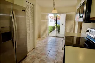 4172 Marseilles Ave, Sarasota, FL 34233 - Photo 17