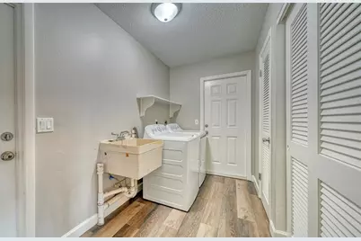 3005 Lockwood Terrace, Sarasota, FL 34231 - Photo 29