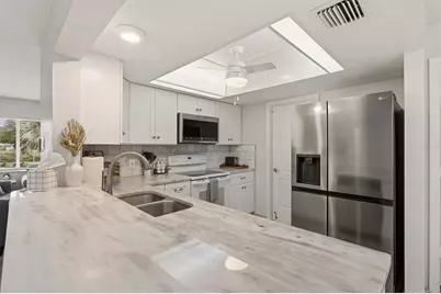 3310 Siesta Drive, Venice, FL 34293 - Photo 13