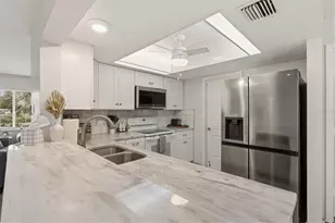 3310 Siesta Dr, Venice, FL 34293 - Photo 13