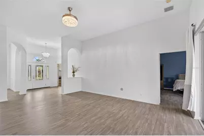 4449 Golden Lake Drive, Sarasota, FL 34233 - Photo 9