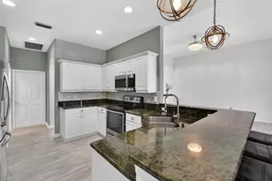 4449 Golden Lake Dr, Sarasota, FL 34233 - Photo 17