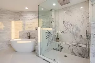 4942 Hubner Cir, Sarasota, FL 34241 - Photo 37