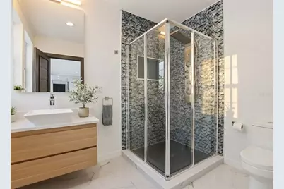 4942 Hubner Circle, Sarasota, FL 34241 - Photo 19