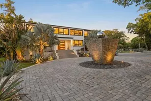 4942 Hubner Cir, Sarasota, FL 34241 - Photo 1