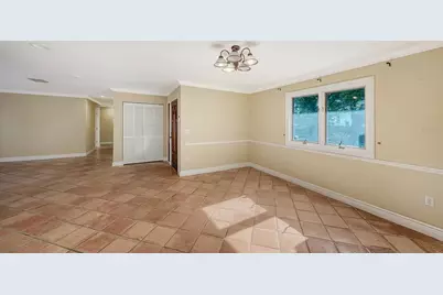 1812 54th Street E, Bradenton, FL 34208 - Photo 9