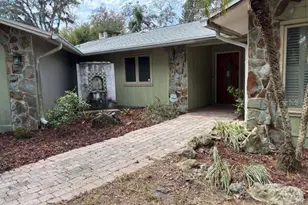 1812 54th St E, Bradenton, FL 34208 - Photo 5