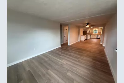 608 12th Street W, Palmetto, FL 34221 - Photo 5