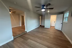608 12th St W, Palmetto, FL 34221 - Photo 11