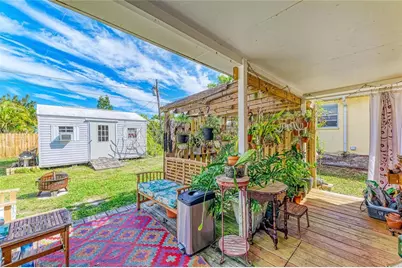 1885 Vamo Drive, Sarasota, FL 34231 - Photo 15