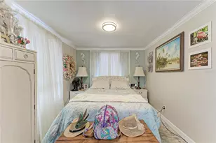 1885 Vamo Dr, Sarasota, FL 34231 - Photo 11