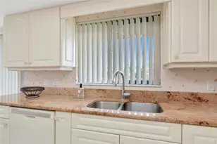 6423 Egret Ln, Bradenton, FL 34210 - Photo 15